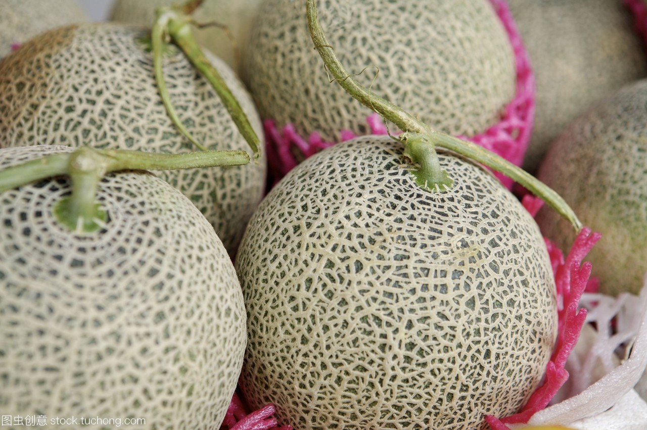 nobody,饮食,新鲜,large group of objects,closeup,摄影,全帧,彩色图片,健康食物,正视图,影棚拍摄,大群的对象,many objects,大量物体,彩色,大量,影像,哈密瓜,静物,满版,无人,水果,农产品,横图,特写,no people,数码,健康饮食,creative series,营养,photography,digital,studio shot,cantaloupe,color image,still life,freshness,food and drink